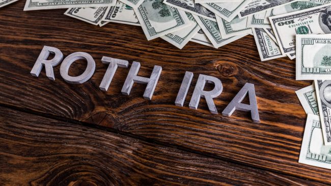How To Invest In A Roth IRA 2022